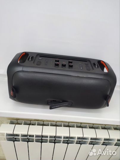 Jbl partybox on the go