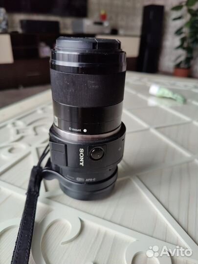 Объектив Sony