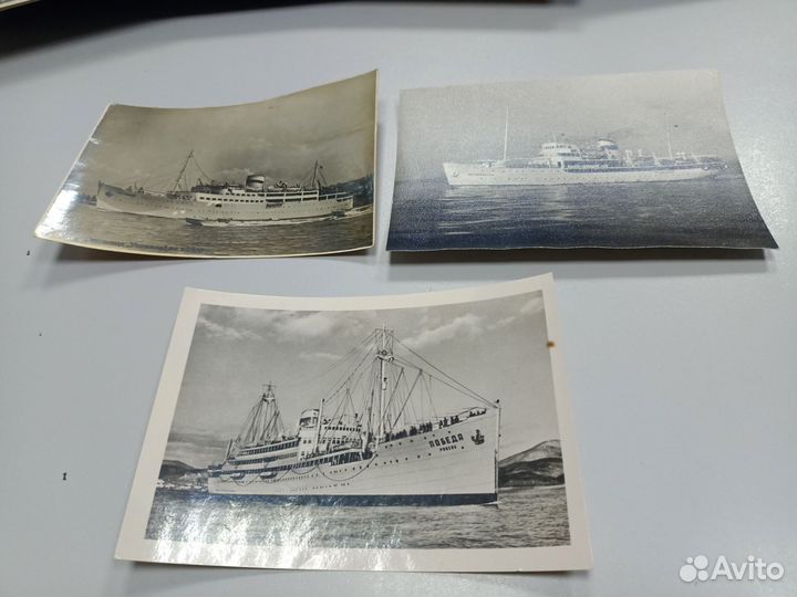 Открытка теплоходы
