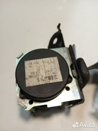 Ремень безопасности задний правый Mazda Mazda3 BK