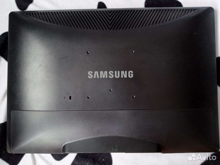 Монитор Samsung 22 дюйма
