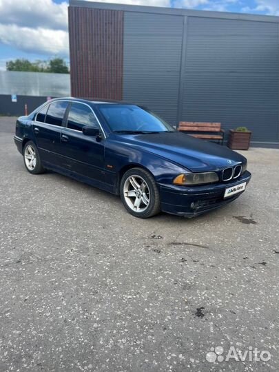 BMW 5 серия 3.0 AT, 2001, 300 000 км