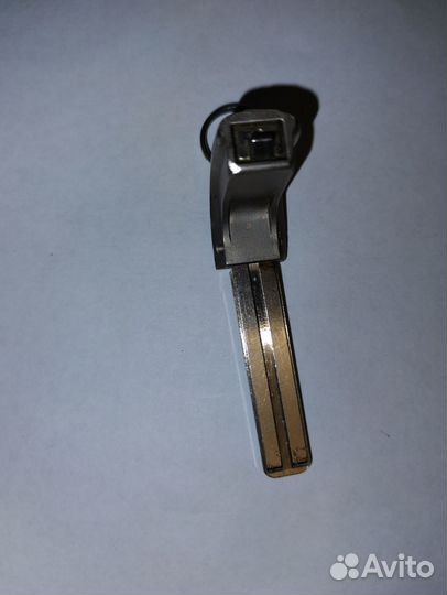 Ключ Lexus LS460/460L 2009-2012г Оригинал