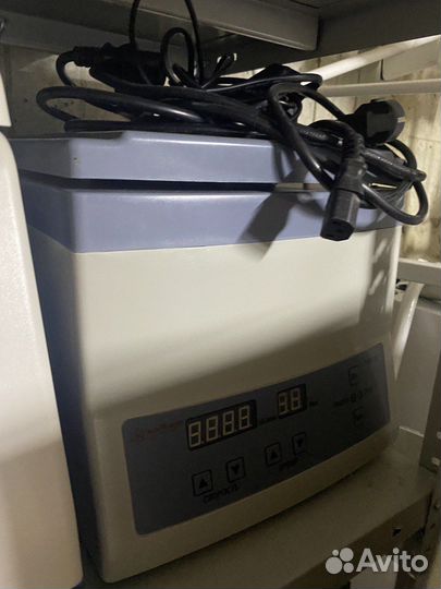 Центрифуга лабораторная