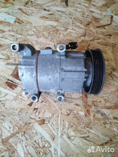 Компрессор кондиционера Kia Ceed JD G4FD 2013