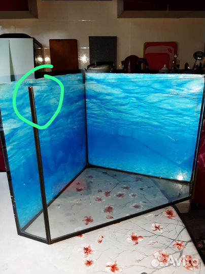 Угловой аквариум