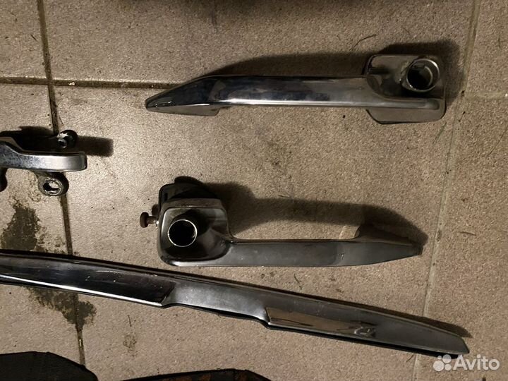 W115 карманы дверей