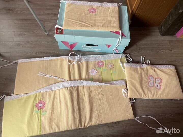 Комплект в детскую кроватку