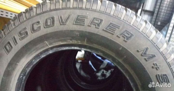 Cooper Discoverer M+S 265/70 R17