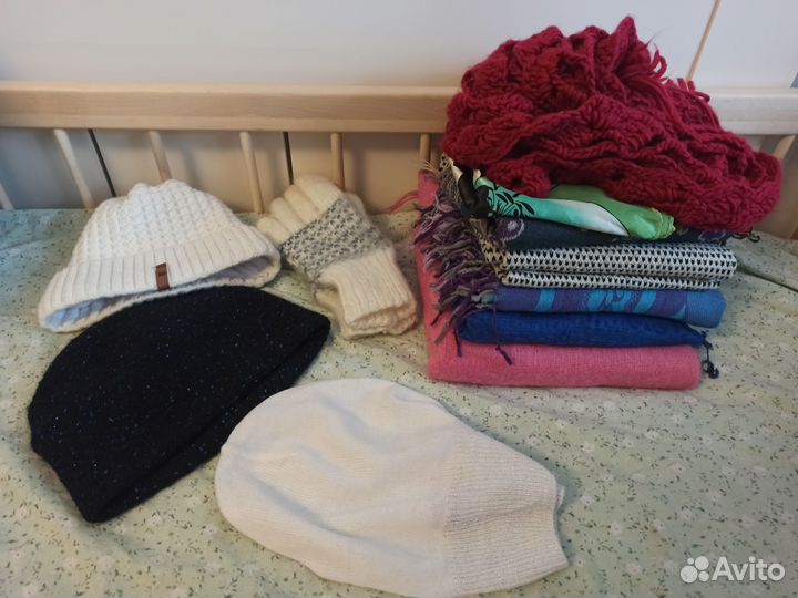 Шарфы, варежки, шапки, палантин