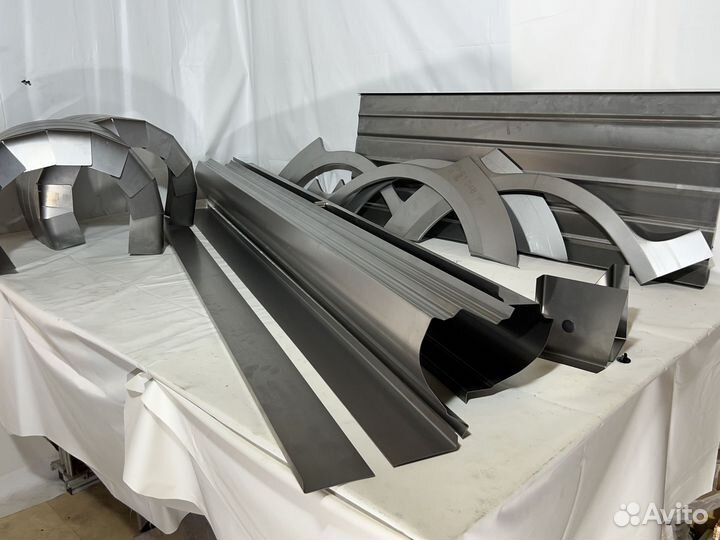 Комплект Порогов Кузовных Митсубиши Airtrek