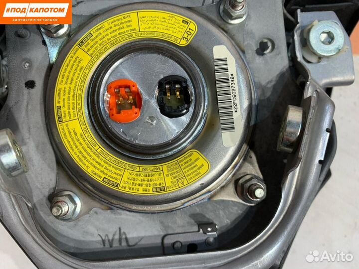 Подушка безопасности водителя Toyota Camry XV40