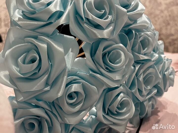 Голубые розы