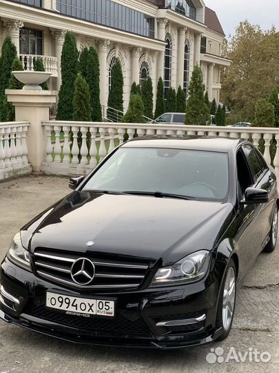 Губа бампера amg