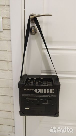 Гитарный комбоусилитель Roland micro cube