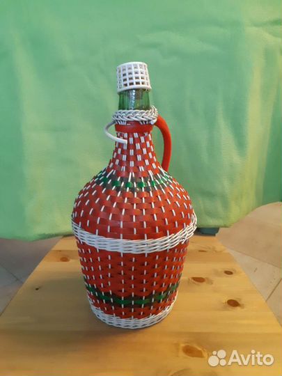 Бутыль стеклянная плетёнка