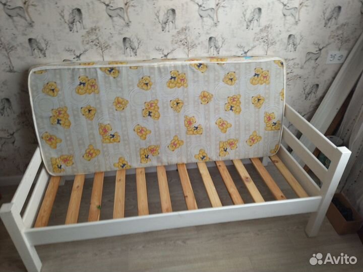 Детская кровать с матрасом бу