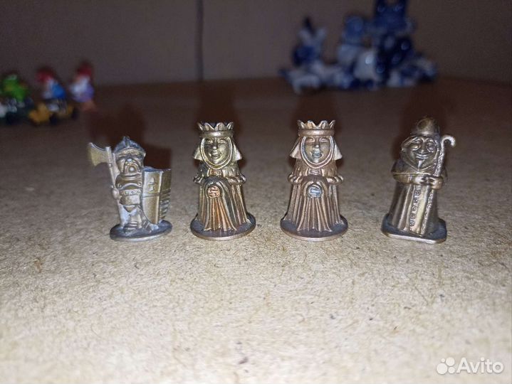 Фигурки из киндер сюрприза