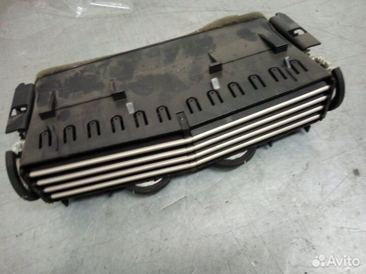 Дефлектор воздушный Opel Astra H хэтчбек Z16XER