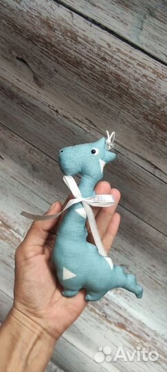 Новогодняя игрушка Дракон