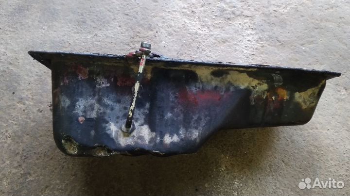 Поддон двигателя Giga (94) 10PD1 16.7d б/у