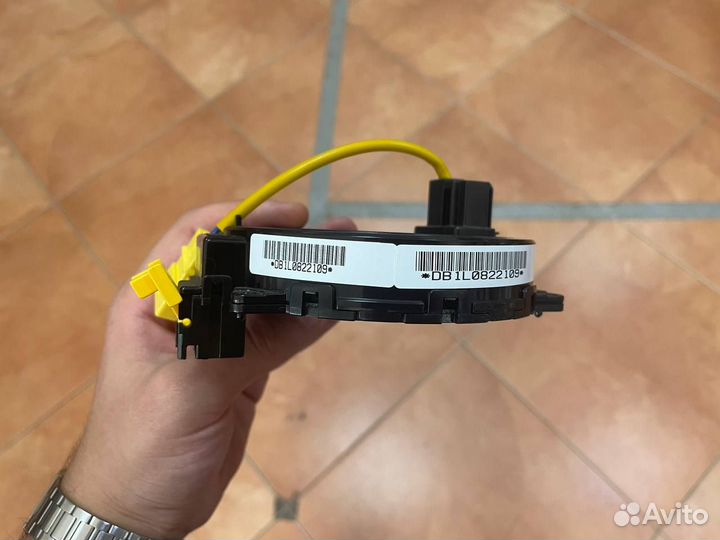 Контакт подушки безопасности на Hyundai Accent