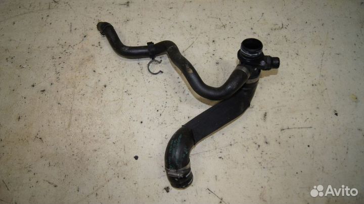 Патрубок от помпы к блоку BMW X1 E84
