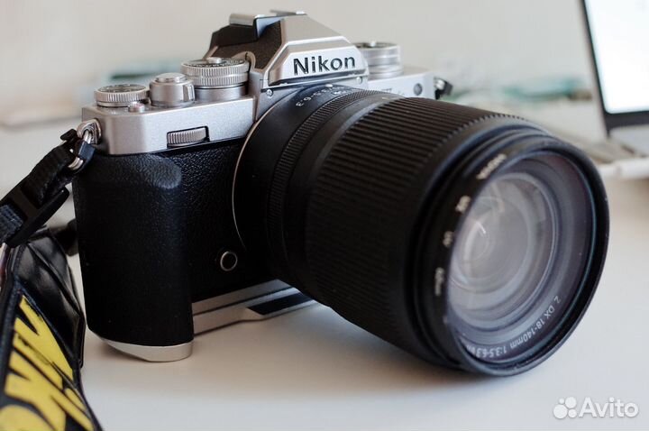 Nikon zfc + 28mmF2.8 + nikon Z 18-140mm