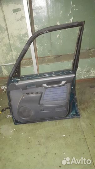 Дверь Toyota Rav 4 SXA11