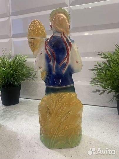 Статуэтки штоф