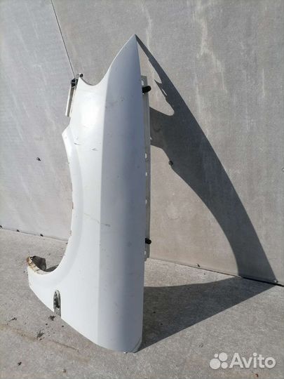 Переднее левое крыло Opel Vectra B