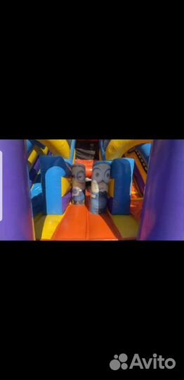 Батут миньоны 3д