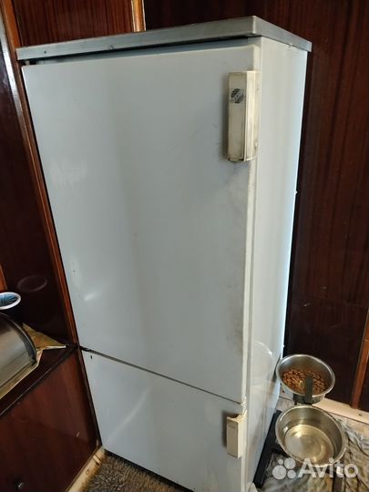 Холодильник