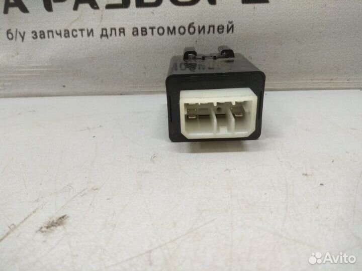 Реле центрального замка Kia Spectra LD 1.6 S6D