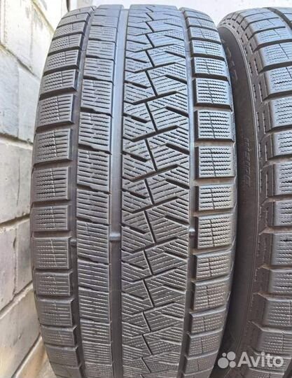 Pirelli Ice Asimmetrico 235/55 R18 99V