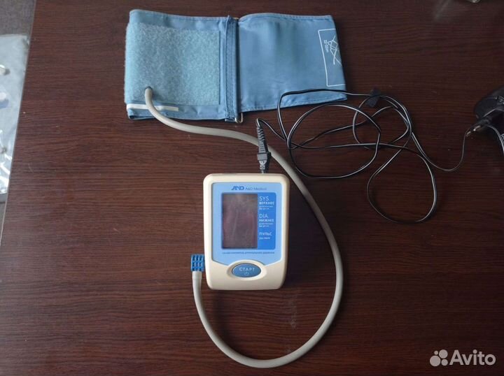 Тонометр автоматический AND