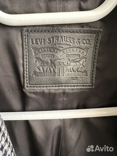 Пальто Levis,s