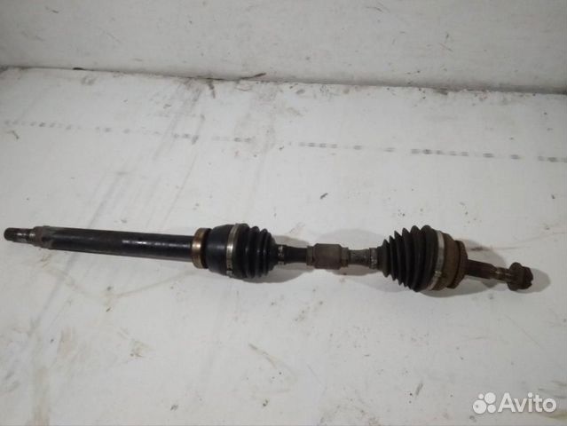 Полуось передняя левая Volvo S40 1999