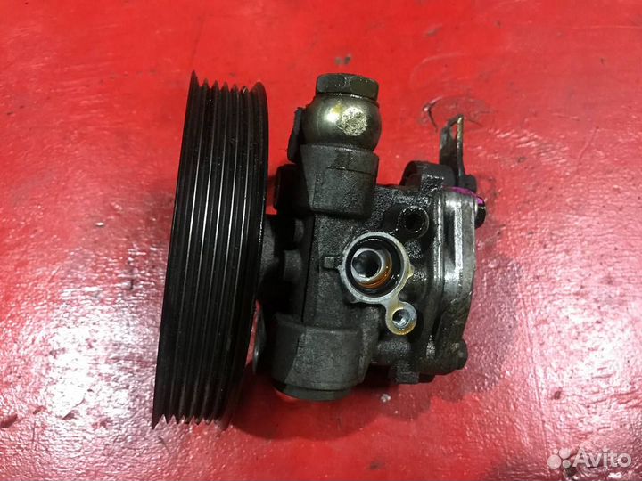 Насос гура Mitsubishi Outlander 1 4G69 2.4