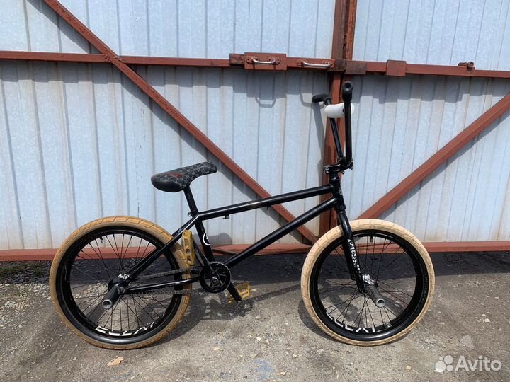 Велосипед BMX