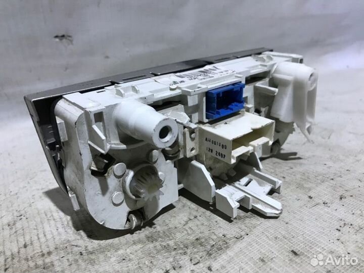 Блок управления климат-контролем Opel Corsa D