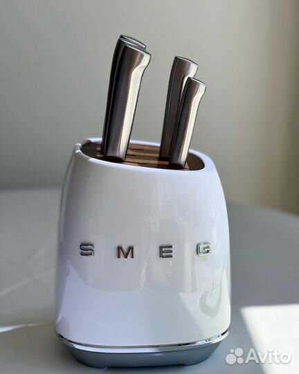 Набор ножей Smeg