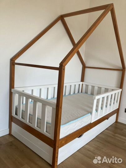 Детская кровать домик кроватка детская