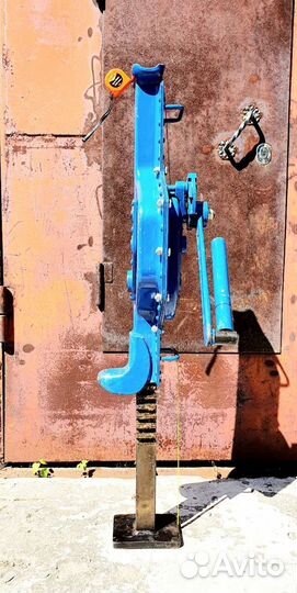 Аренда реечного домкрата 10 т с низким подхватом