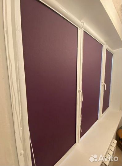 Рулонные шторы в коричневом коробе U5959