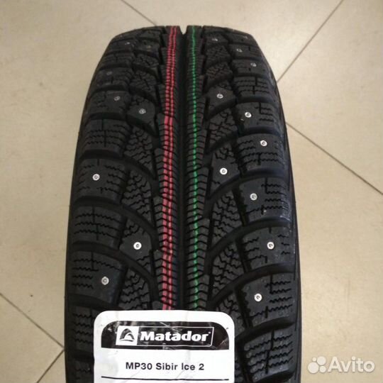 Matador MP 30 Sibir Ice 2 SUV 235/65 R17 113