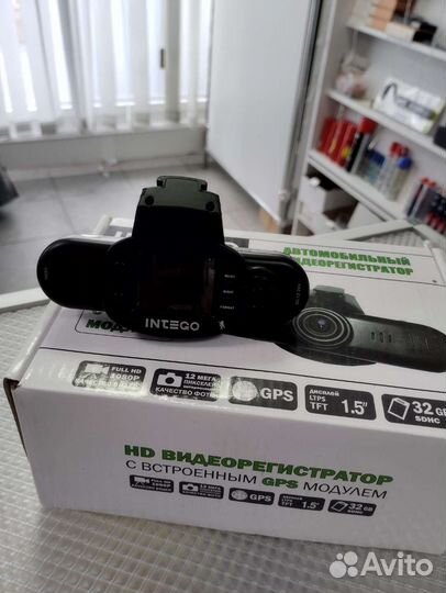 Автомобильный видеорегистратор