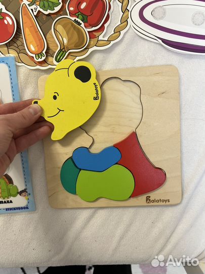 Развивающие игрушки пакетом