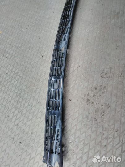 Накладка механизма стеклоочистителей Шевроле блейз