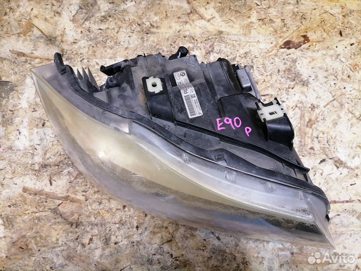 Фара правая BMW 3 E90 рестайлинг ксенон
